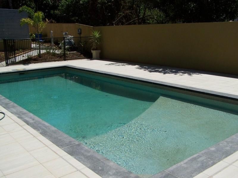 8 – 10 Georgina Street, Woody Point QLD 4019