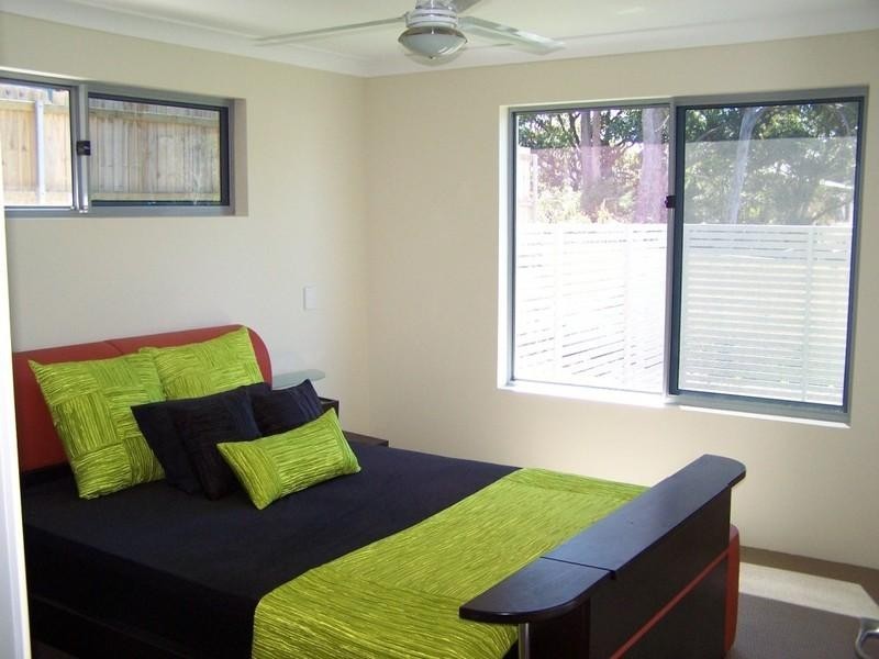 8 – 10 Georgina Street, Woody Point QLD 4019