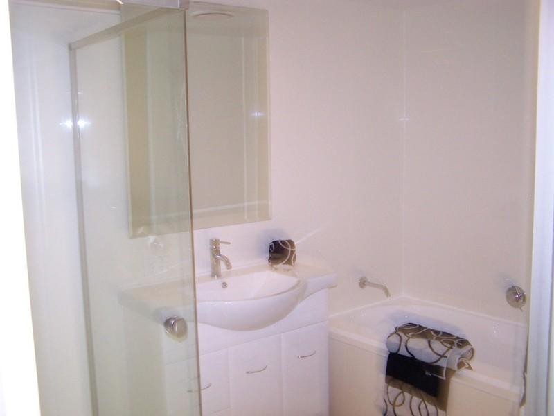 8 – 10 Georgina Street, Woody Point QLD 4019