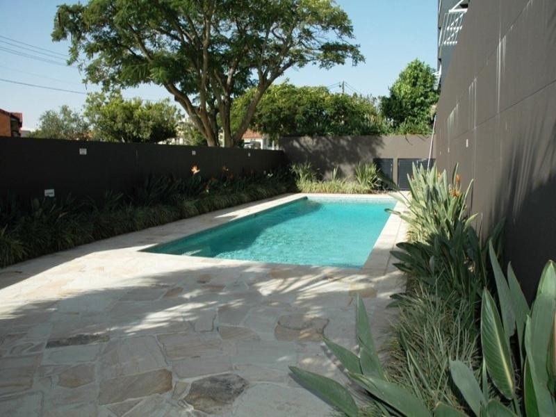 104/25 Dix Street, Redcliffe QLD 4020