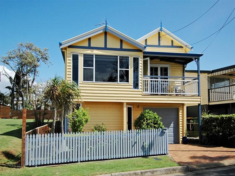 113 Flinders Parade, Scarborough QLD 4020