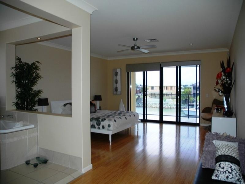 14 Aurora Place, Scarborough QLD 4020