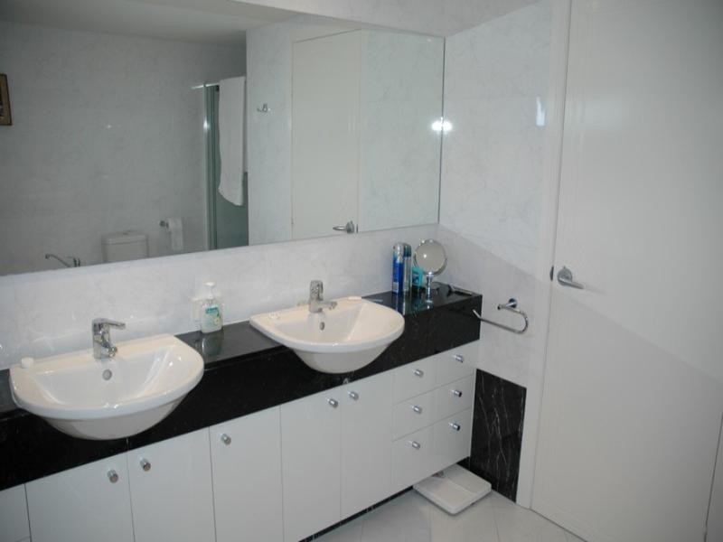 10/36 Prince Edward Parade, Redcliffe QLD 4020