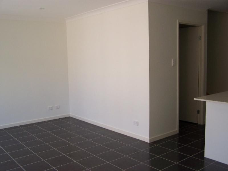 1, 19-21 Shields Street, Redcliffe QLD 4020