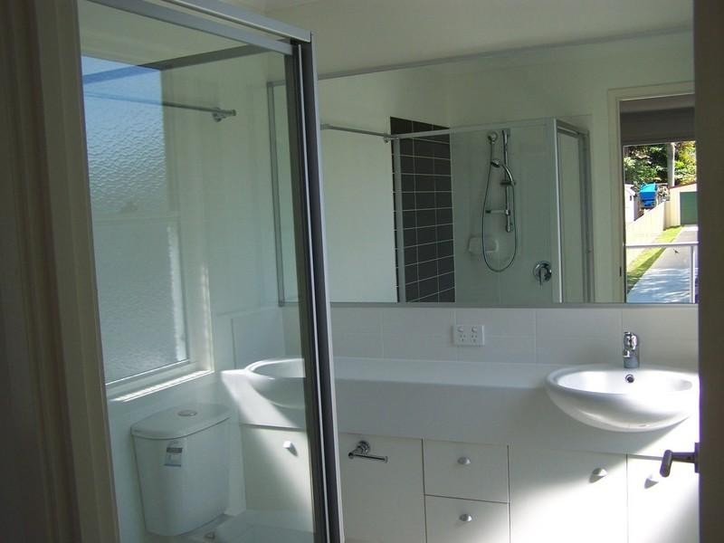 1, 19-21 Shields Street, Redcliffe QLD 4020