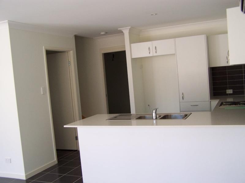 1, 19-21 Shields Street, Redcliffe QLD 4020