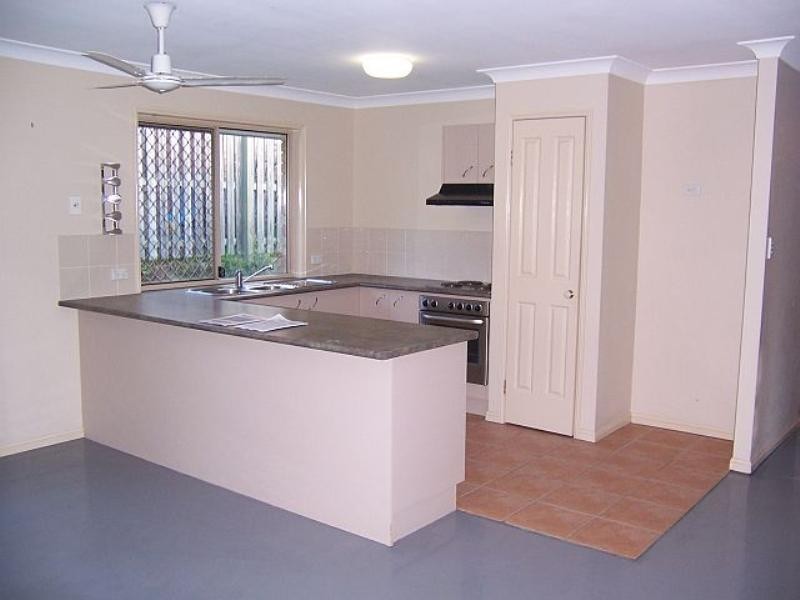 4 Homefield Street, Margate QLD 4019