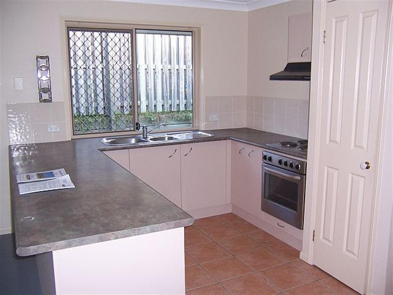 4 Homefield Street, Margate QLD 4019