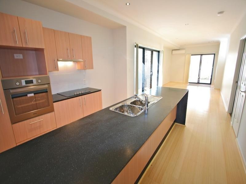 98a maine Road, Clontarf QLD 4019
