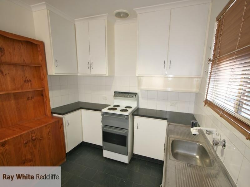 32 Grace Street, Scarborough QLD 4020