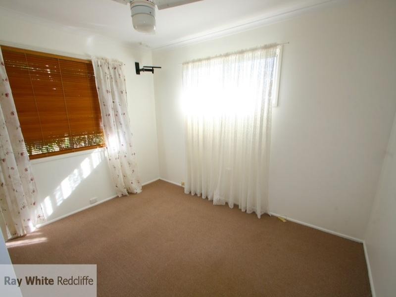 32 Grace Street, Scarborough QLD 4020