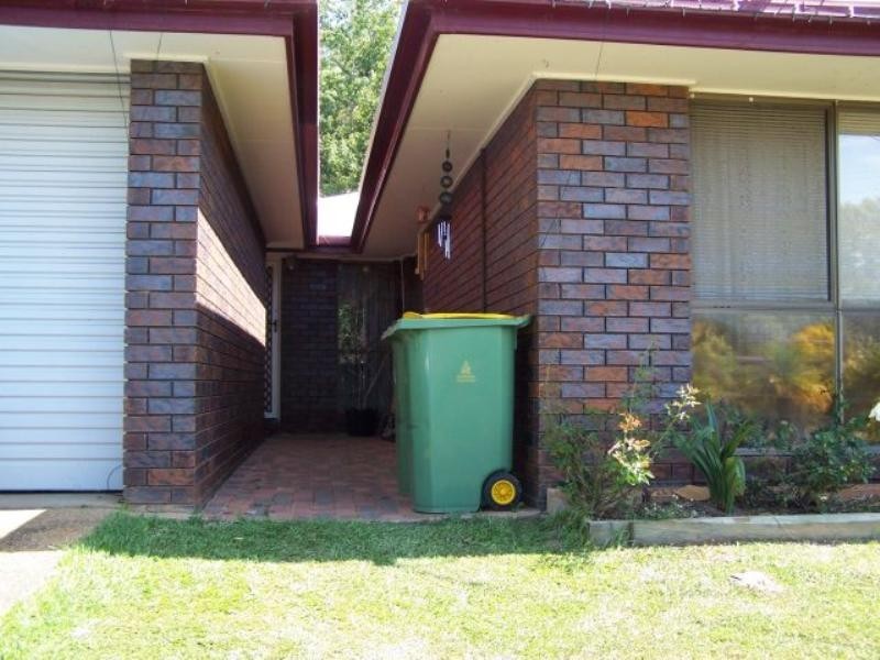 19 Donnegal Drive, Kallangur QLD 4503