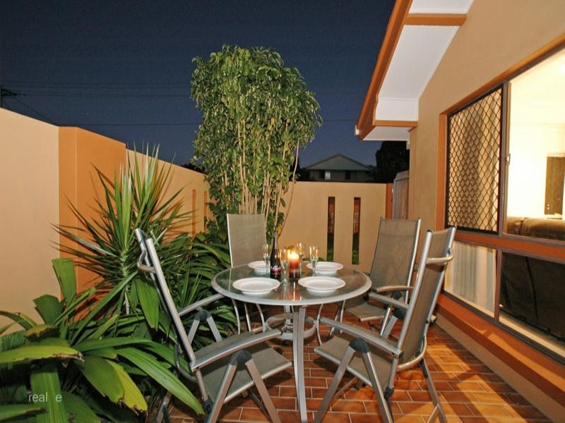 12 Orchid Street, Redcliffe QLD 4020