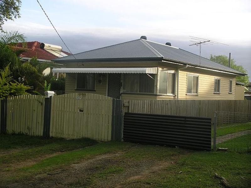 29 Dover Road, Margate QLD 4019