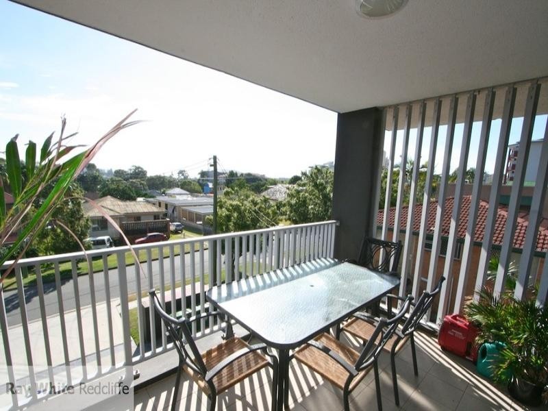 206/25 Dix Street, Redcliffe QLD 4020
