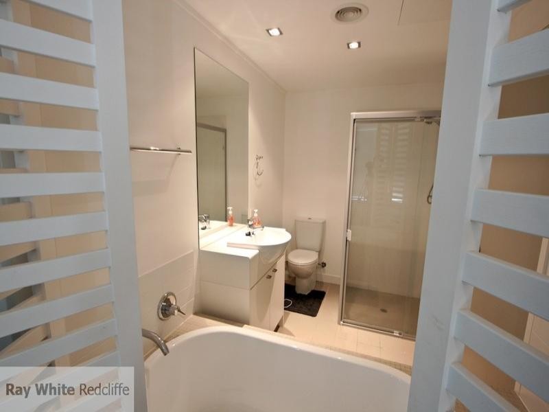 206/25 Dix Street, Redcliffe QLD 4020