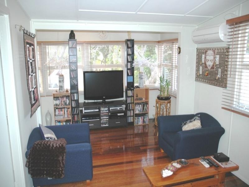 15 Welch Street, Clontarf QLD 4019