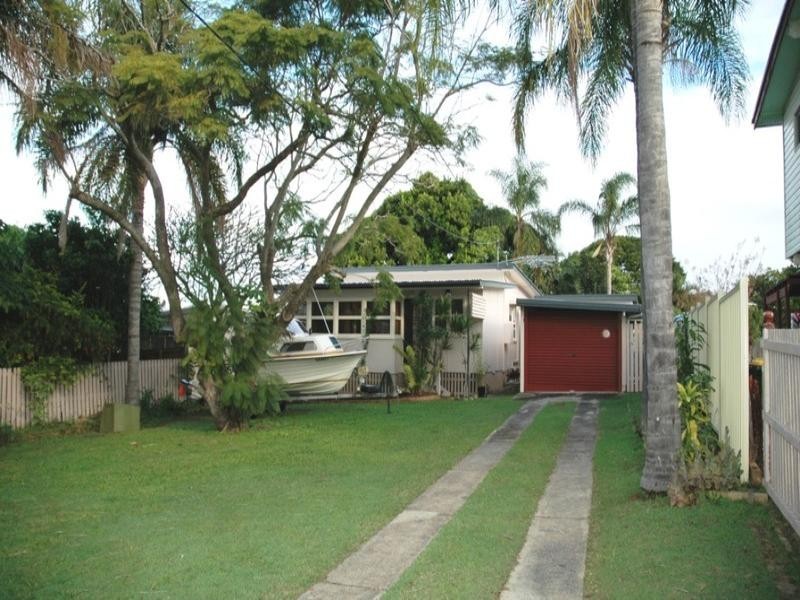 15 Welch Street, Clontarf QLD 4019