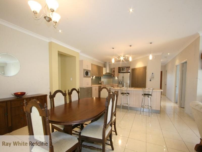 12 Skandia Court, Scarborough QLD 4020