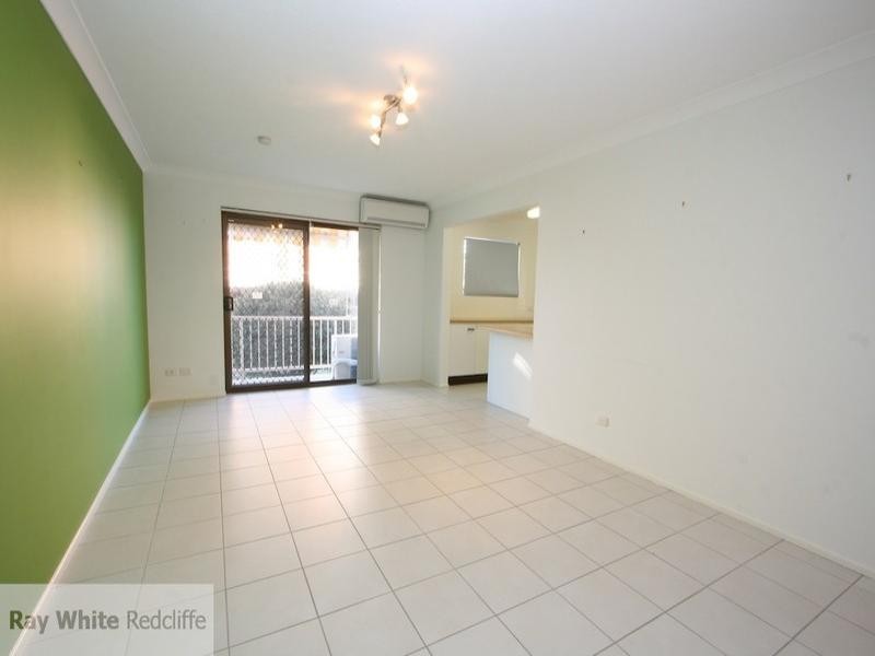 2/13 Meredith Street, Redcliffe QLD 4020