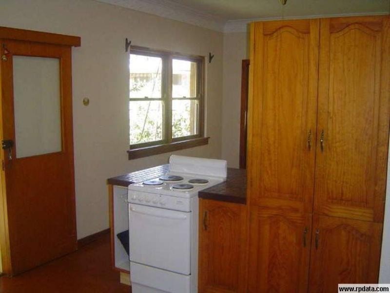 6 Grant Street, Redcliffe QLD 4020