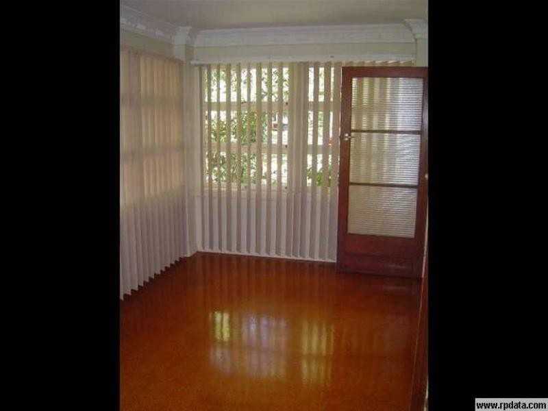 6 Grant Street, Redcliffe QLD 4020