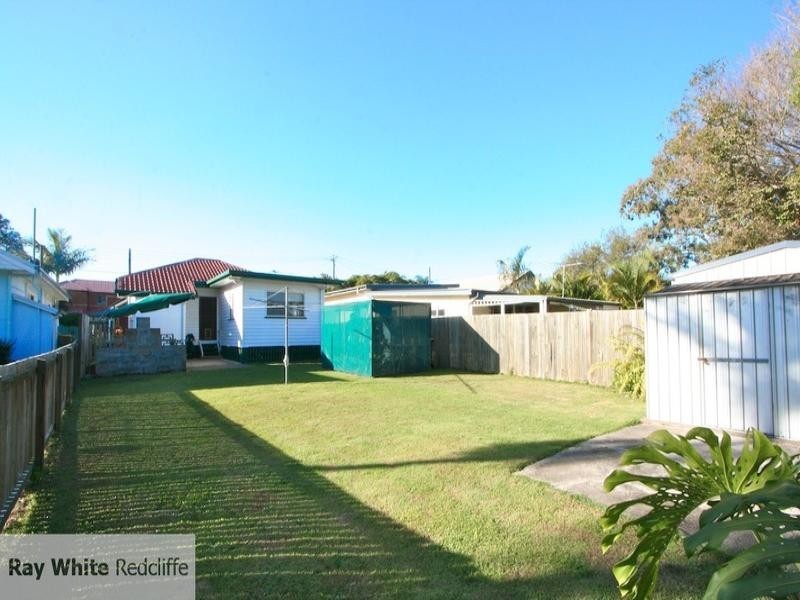 43 Bailey Street, Woody Point QLD 4019