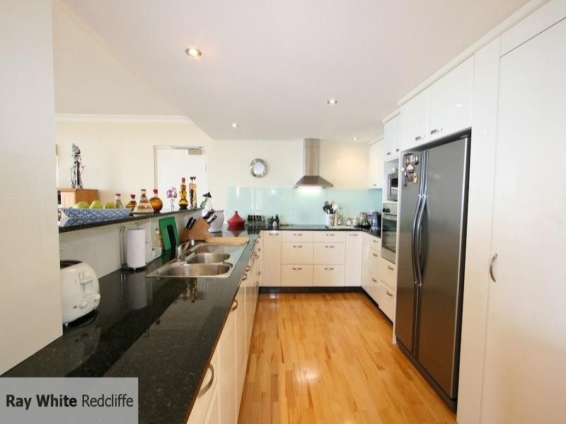 10/36 Prince Edward Parade, Redcliffe QLD 4020