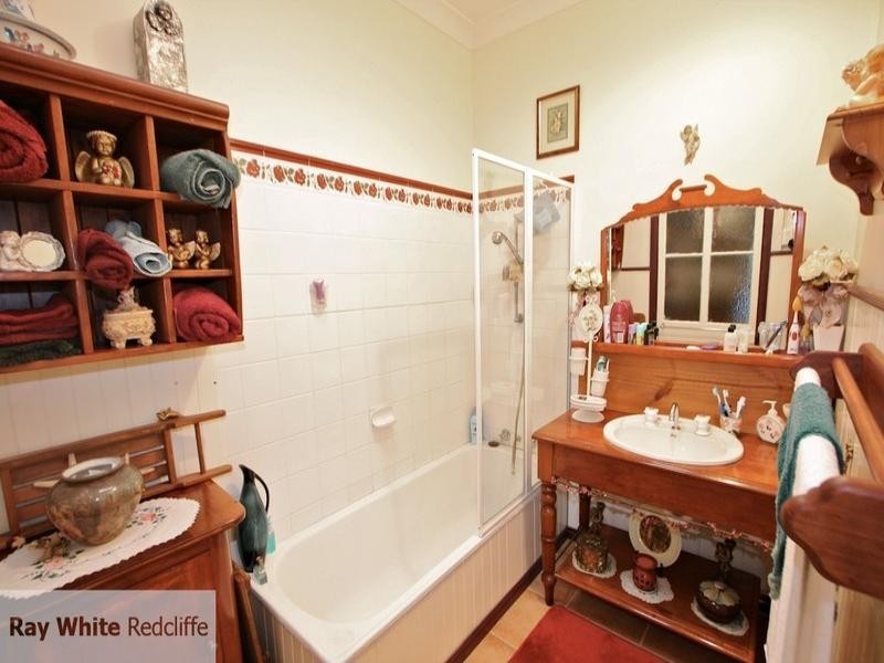 17 Bramble Street, Woody Point QLD 4019