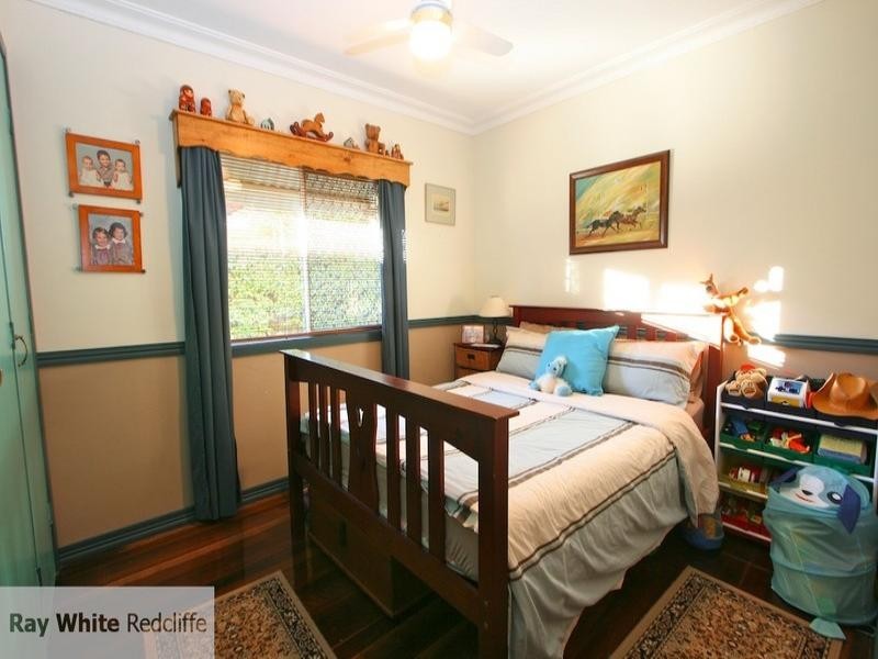 17 Bramble Street, Woody Point QLD 4019