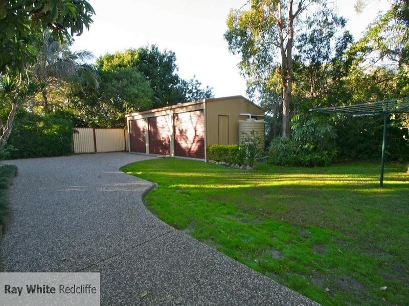 17 Bramble Street, Woody Point QLD 4019