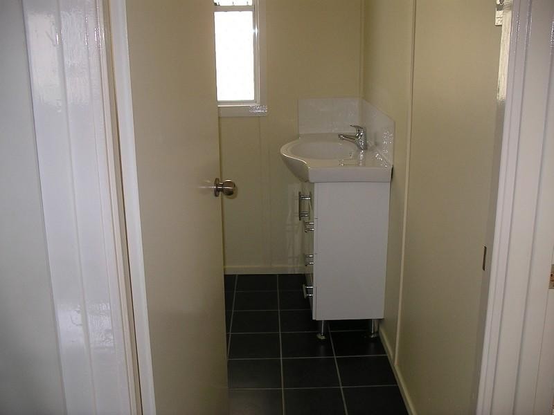 35 Greenup Street, Redcliffe QLD 4020