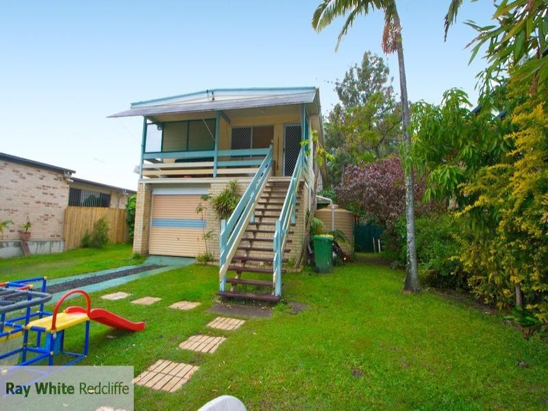 34 Grace Street, Scarborough QLD 4020