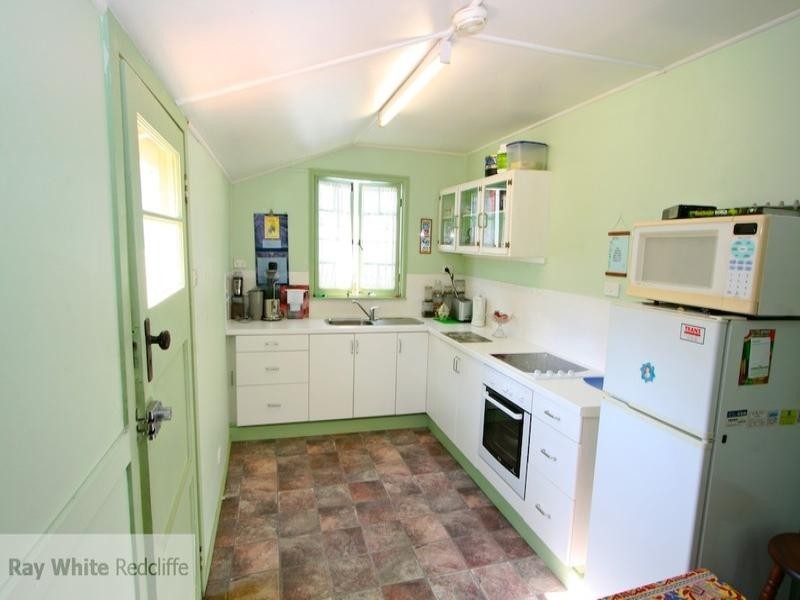 38 Robertson Avenue, Margate QLD 4019