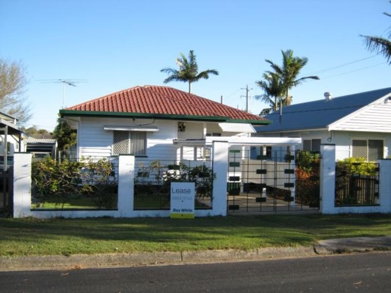 43 Bailey Street, Woody Point QLD 4019