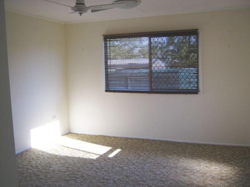 43 Bailey Street, Woody Point QLD 4019