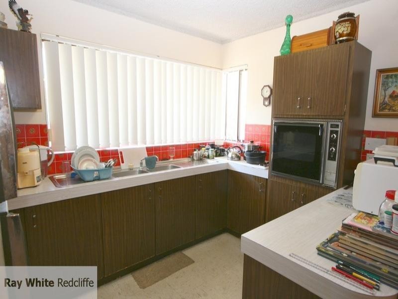 1/17 Downs Street, Redcliffe QLD 4020