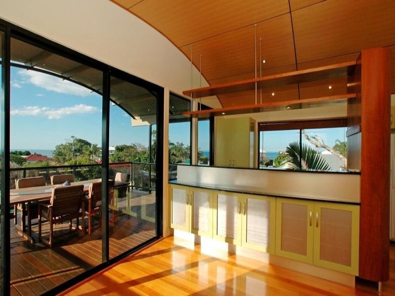 4 Fourth Avenue, Scarborough QLD 4020