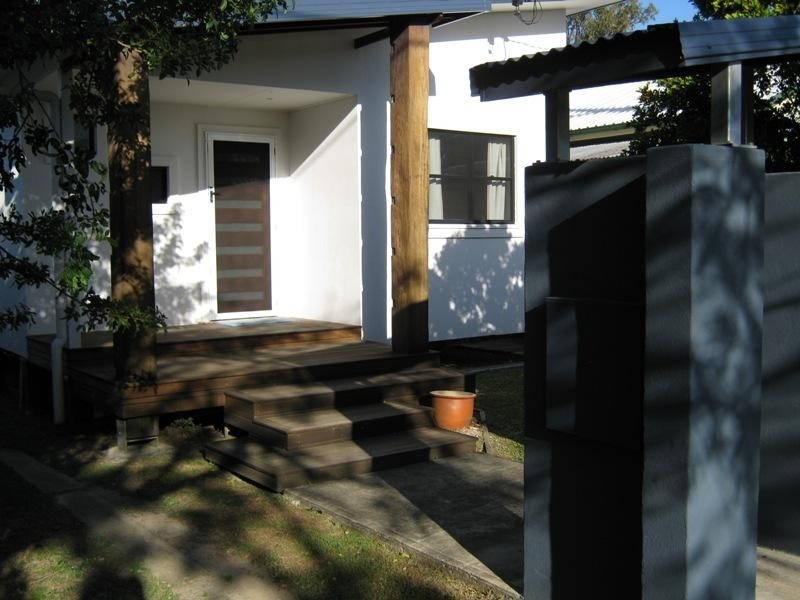 380 Scarborough Road, Scarborough QLD 4020