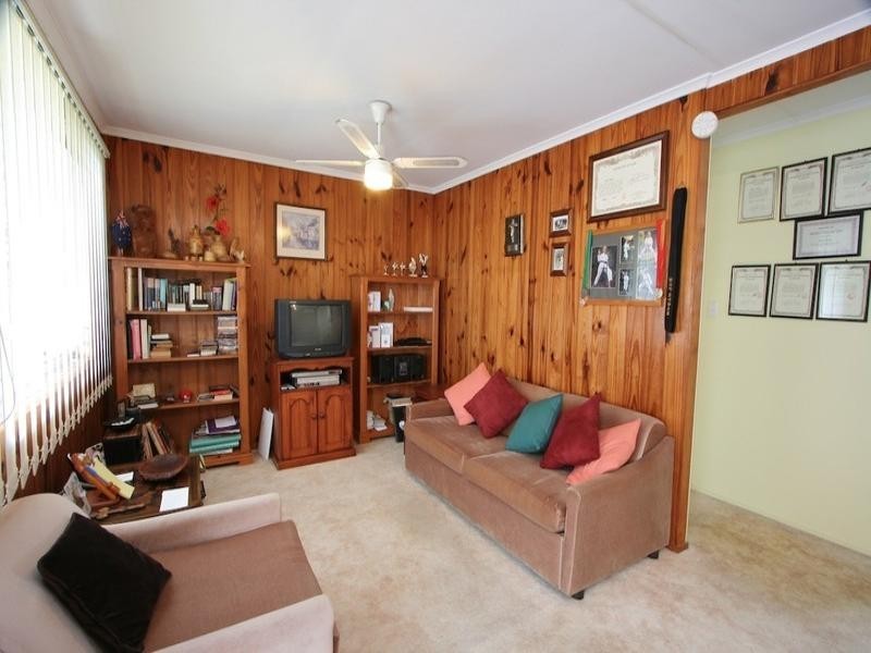 6 Freeman Street, Redcliffe QLD 4020