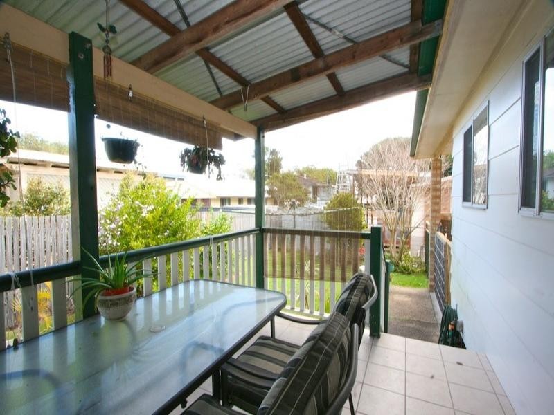 6 Freeman Street, Redcliffe QLD 4020