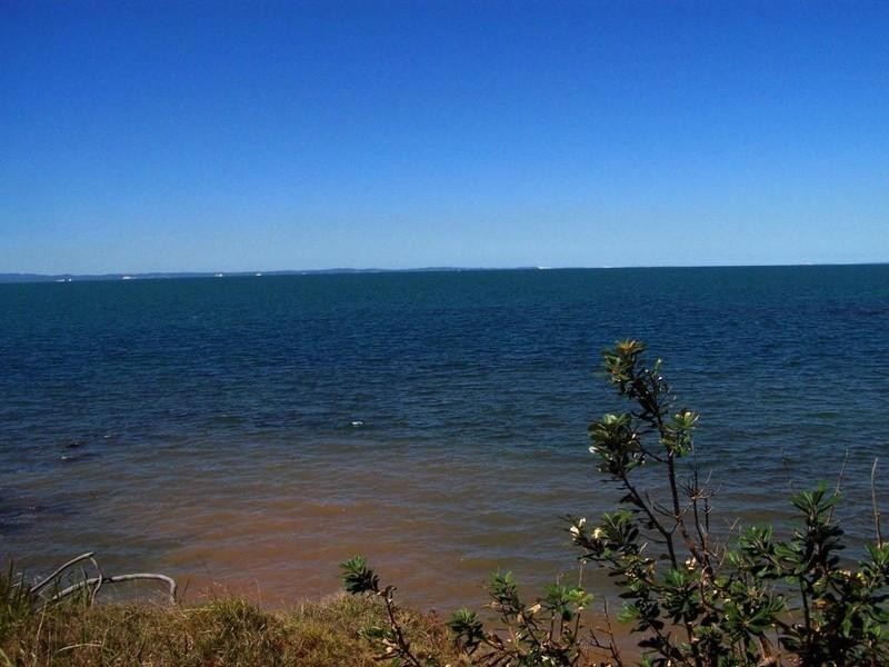 18 Warde Street, Scarborough QLD 4020