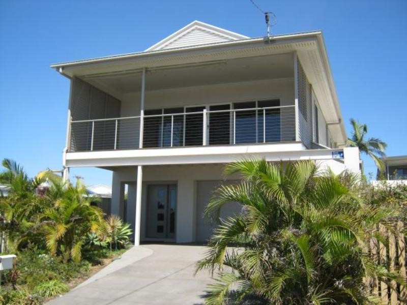 57 Flinders Parade, Scarborough QLD 4020