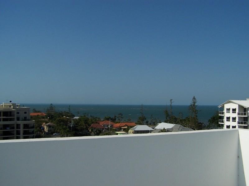 8/8 Bunton Street, Scarborough QLD 4020