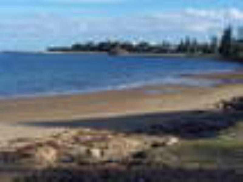 19-21 Shields Street, Redcliffe QLD 4020