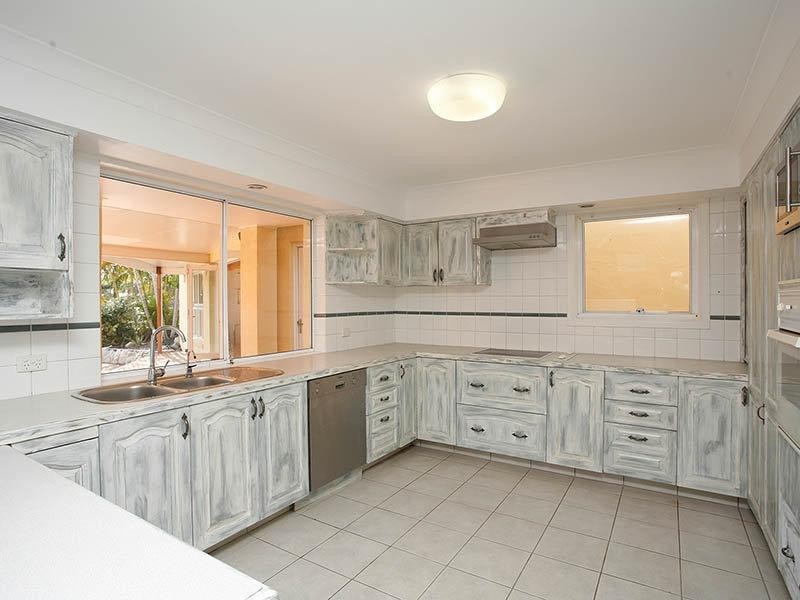 35-37 Intrepid Court, Scarborough QLD 4020