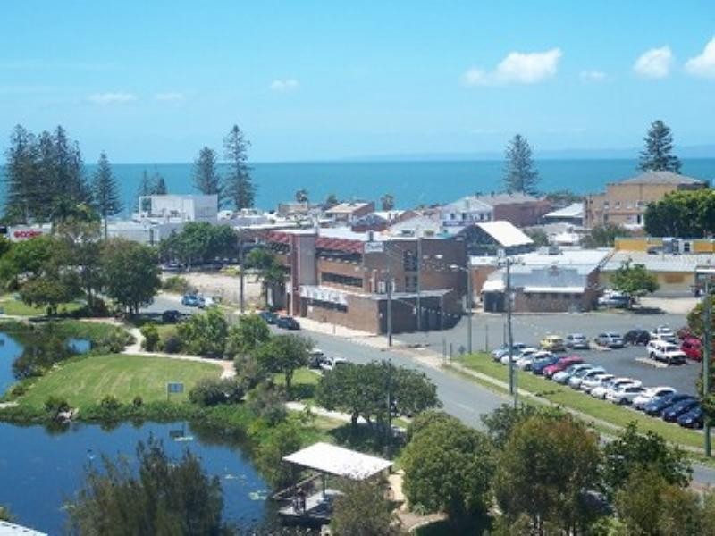 27/1 McNaughton Street, Redcliffe QLD 4020