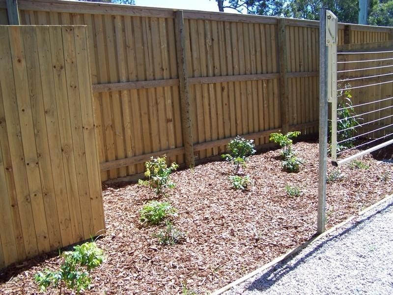 Townhouse 1 Elizabeth Gardens, Clontarf QLD 4019