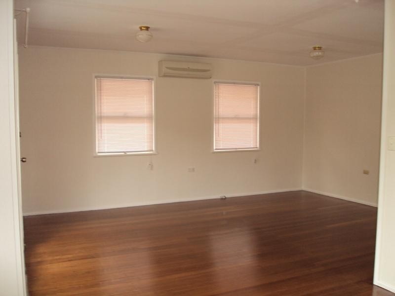 80 Pikett Street, Clontarf QLD 4019