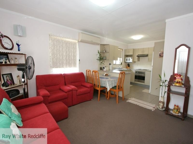 2 Ashmole Road, Redcliffe QLD 4020
